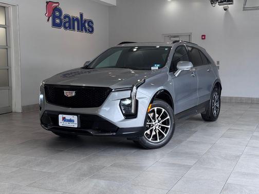 2024 Cadillac XT4 Sport