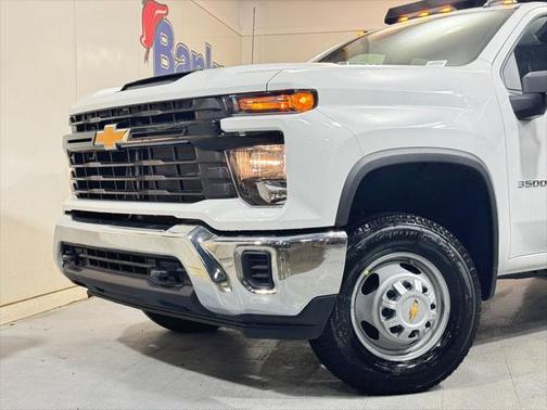 2025 Chevrolet Silverado 3500 WT