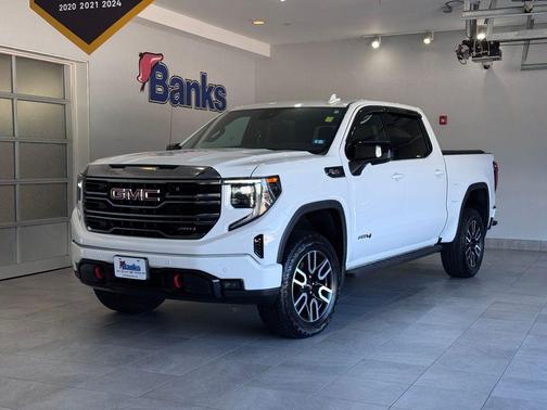 2024 GMC Sierra 1500 AT4
