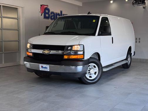 2024 Chevrolet Express 2500 RWD 2500 Regular Wheelbase WT