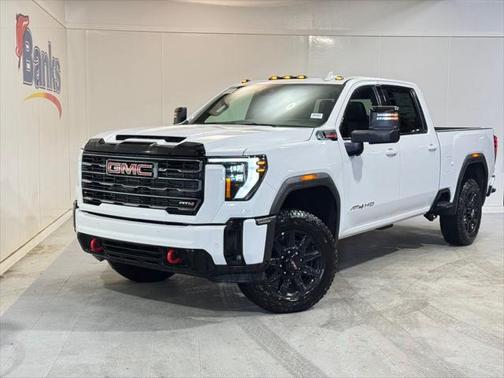 2025 GMC Sierra 2500 AT4