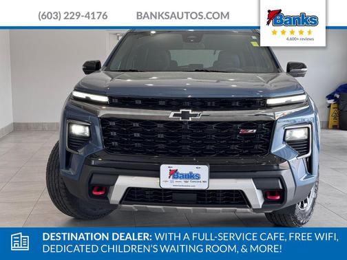 Lakeshore Blue Metallic 2024 Chevrolet Traverse AWD Z71