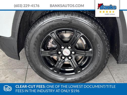 Summit White 2023 GMC Acadia AWD AT4