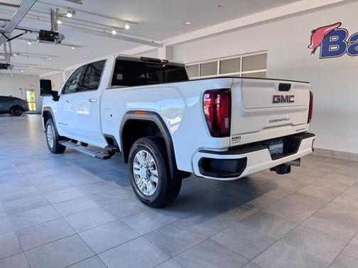 2023 GMC Sierra 3500 Denali
