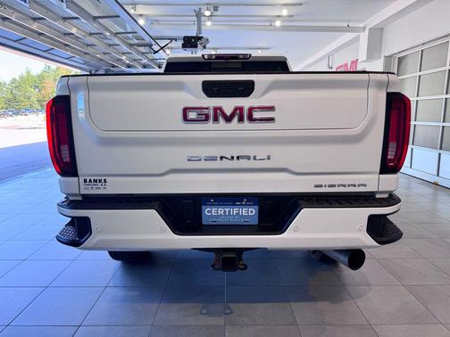 2023 GMC Sierra 3500 Denali