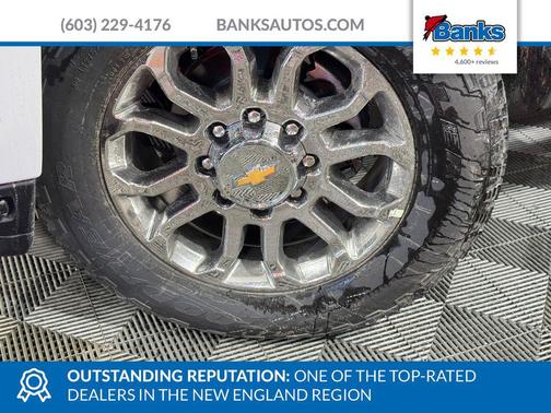 Summit White 2026 Chevrolet Silverado 2500 LTZ