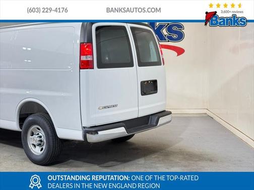 2025 Chevrolet Express 2500 RWD 2500 Regular Wheelbase WT