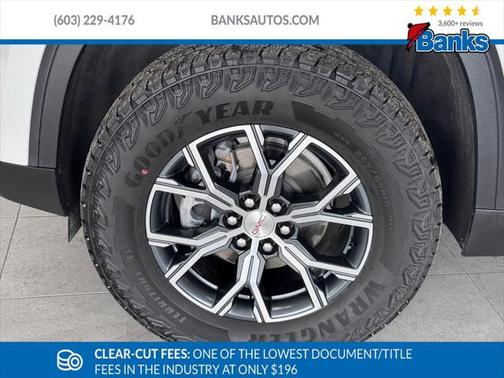 2024 GMC Acadia AWD AT4
