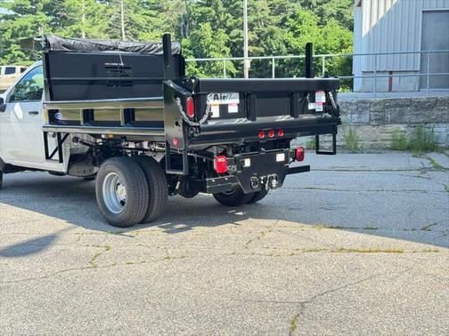 2025 Chevrolet Silverado 3500 WT
