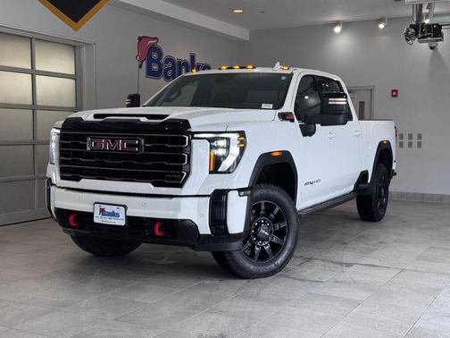 Summit White 2025 GMC Sierra 3500 AT4
