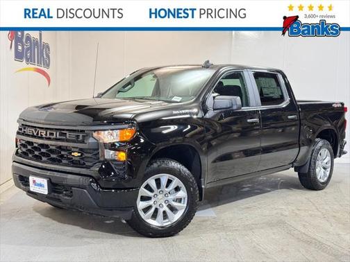 2025 Chevrolet Silverado 1500 Custom