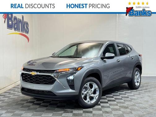 2025 Chevrolet Trax LS