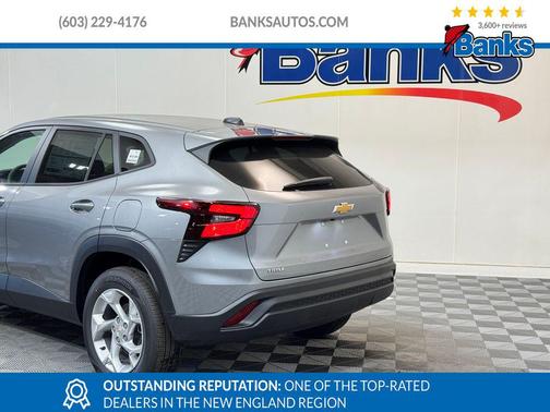 2025 Chevrolet Trax LS