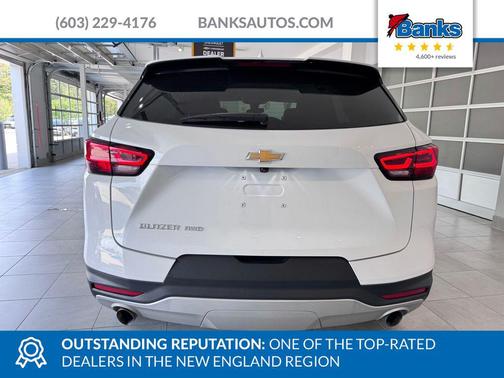 Summit White 2025 Chevrolet Blazer 2LT