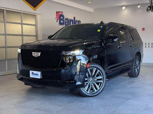 2022 Cadillac Escalade ESV Sport