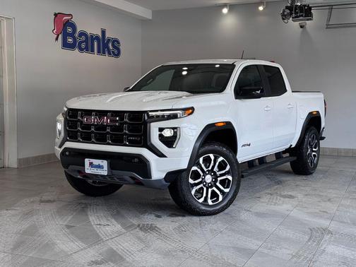 2024 GMC Canyon AT4