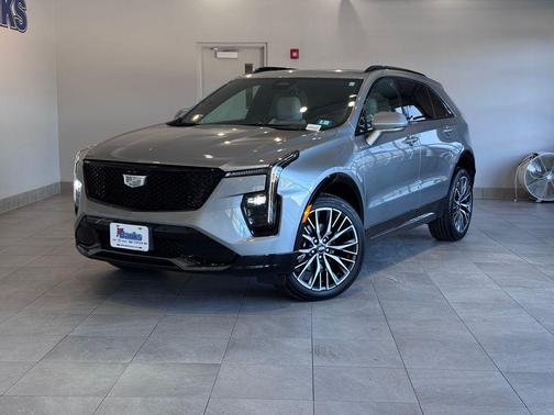 2024 Cadillac XT4 Sport