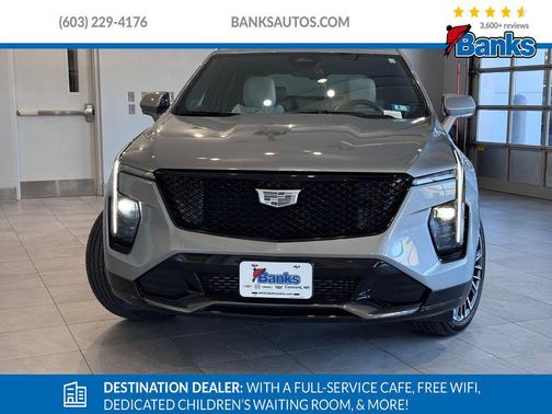 2024 Cadillac XT4 Sport
