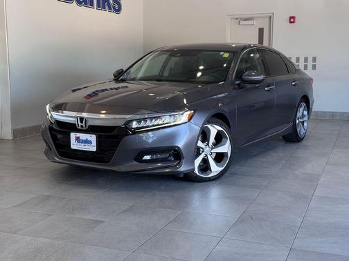 Modern Steel Metallic 2018 Honda Accord Touring