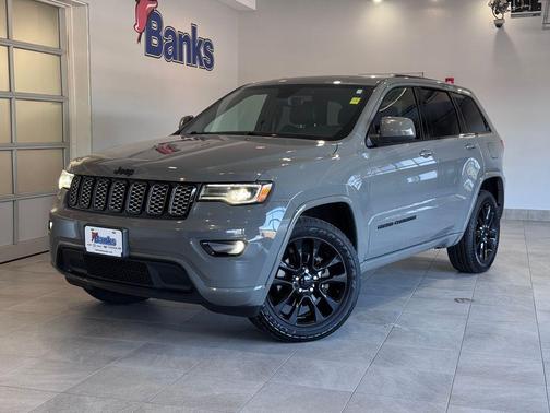 2020 Jeep Grand Cherokee Altitude