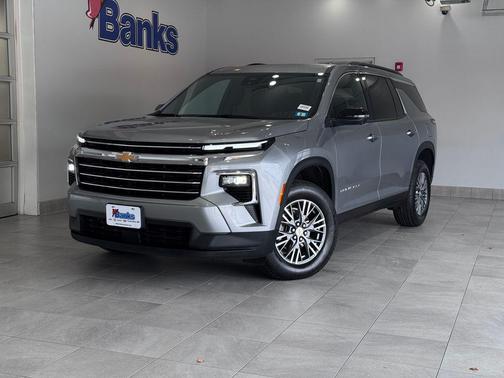 2024 Chevrolet Traverse LT