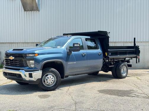 2025 Chevrolet Silverado 3500 WT