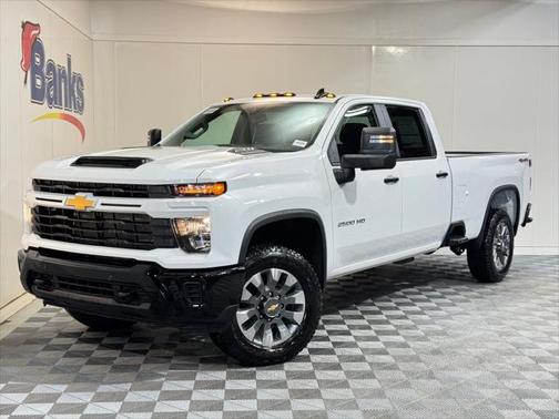 2025 Chevrolet Silverado 2500 Custom