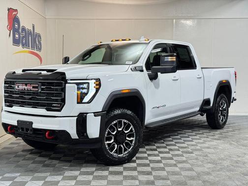 2025 GMC Sierra 2500 AT4