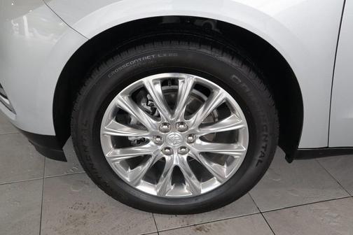 Photo 4 of 30 of 2021 Buick Enclave Premium