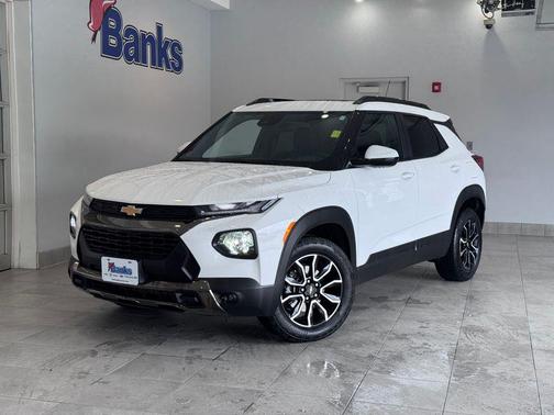 Summit White 2023 Chevrolet Trailblazer ACTIV