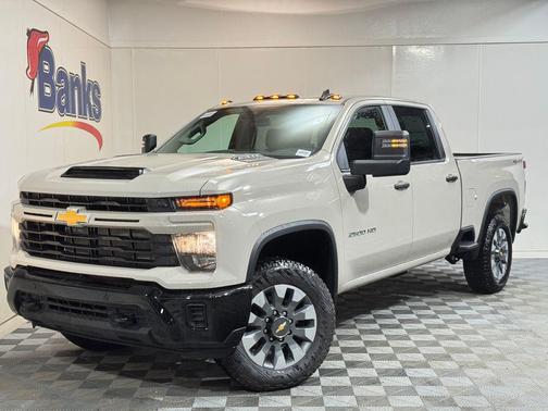 2026 Chevrolet Silverado 2500 Custom
