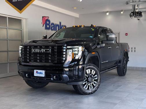 Onyx Black 2024 GMC Sierra 2500 Denali Ultimate