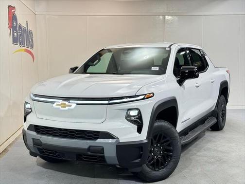 2025 Chevrolet Silverado EV LT