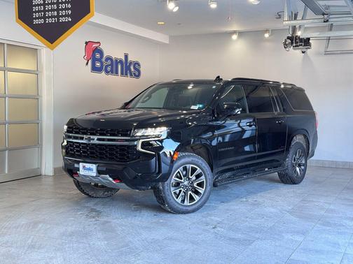 2022 Chevrolet Suburban 4WD Z71