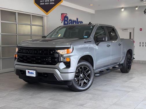 2024 Chevrolet Silverado 1500 Custom