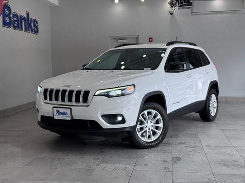 Bright White Clearcoat 2022 Jeep Cherokee Latitude Lux
