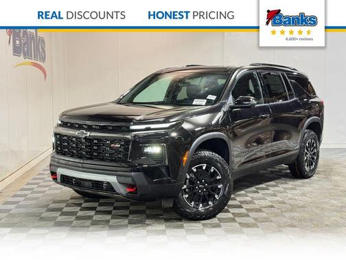 Mosaic Black Metallic 2026 Chevrolet Traverse L