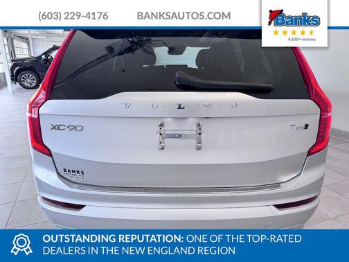 Bright Silver Metallic 2022 Volvo XC90 T6 Momentum