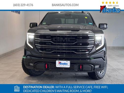 2023 GMC Sierra 1500 AT4