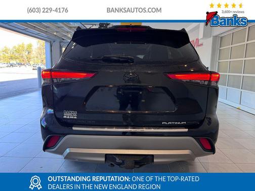 2022 Toyota Highlander Platinum
