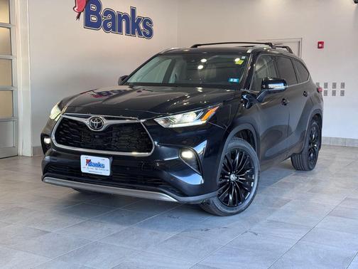 2022 Toyota Highlander Platinum