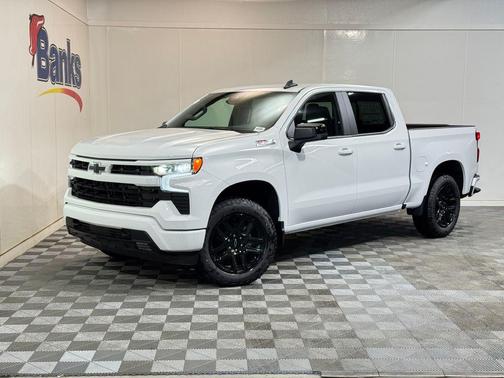 Summit White 2026 Chevrolet Silverado 1500 RST