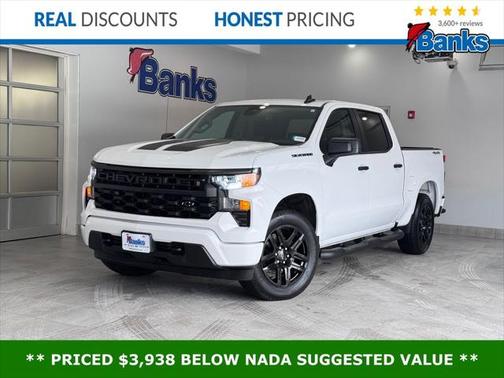 2024 Chevrolet Silverado 1500 Custom