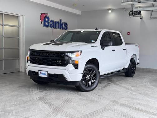 2024 Chevrolet Silverado 1500 Custom