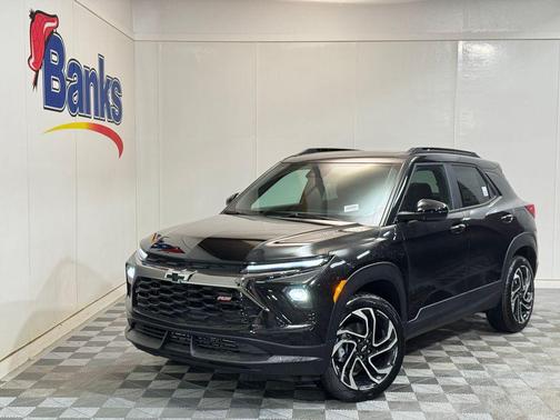 Mosaic Black Metallic 2026 Chevrolet Trailblazer RS