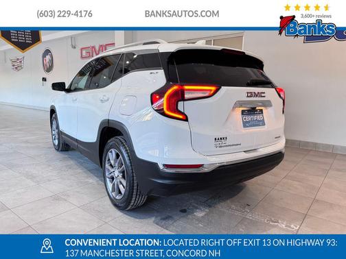 2023 GMC Terrain SLT