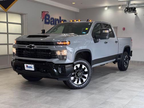 2025 Chevrolet Silverado 2500 Custom