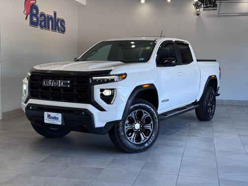 2024 GMC Canyon Elevation