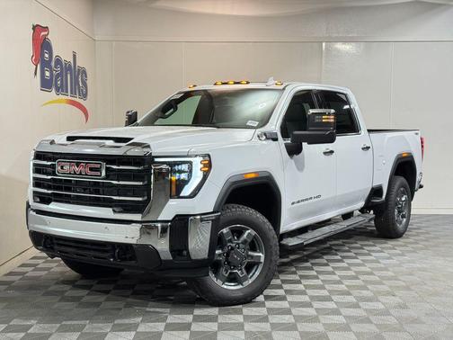 2026 GMC Sierra 2500 SLT