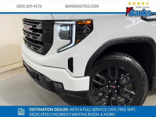 2025 GMC Sierra 1500 Elevation